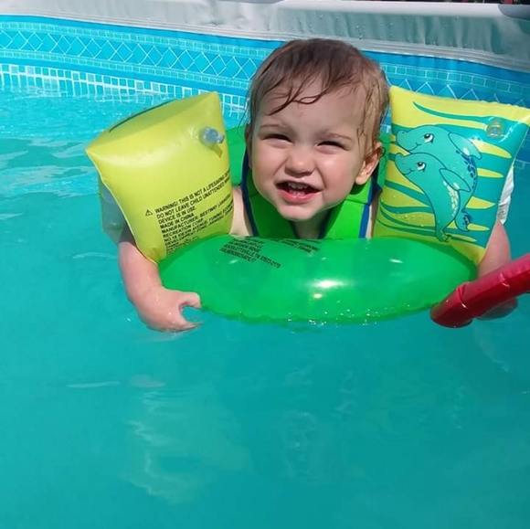 Meet your Posher, Amber - Picture 6 of 16